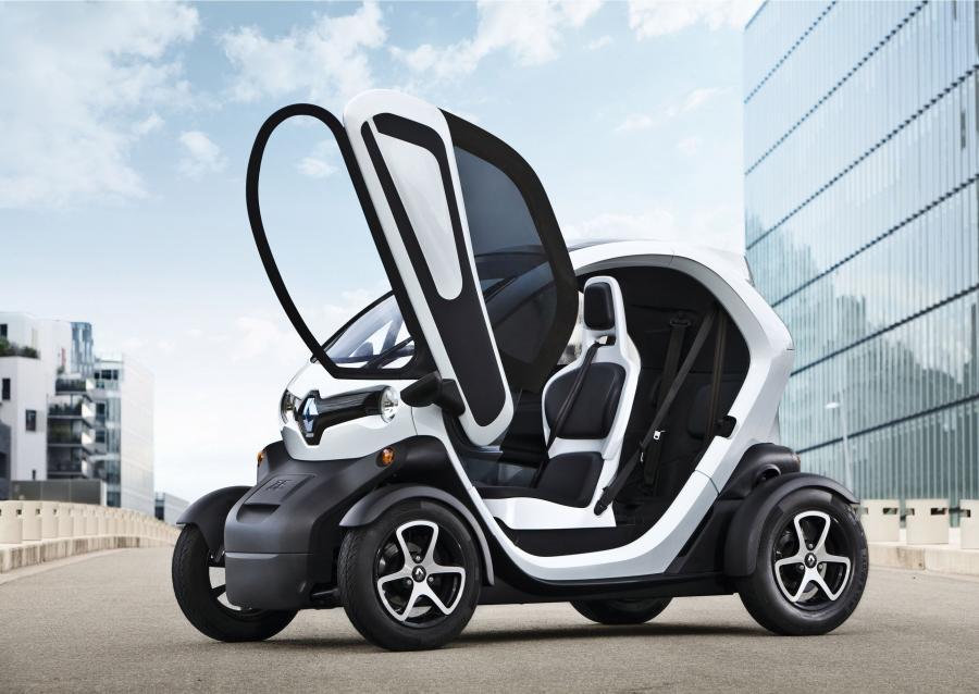  Renault Twizzy 45 2015 года  (фото 2 из 2)